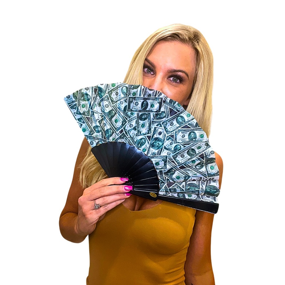 SOLD OUT 🟥 NWOT Money Moves Fan